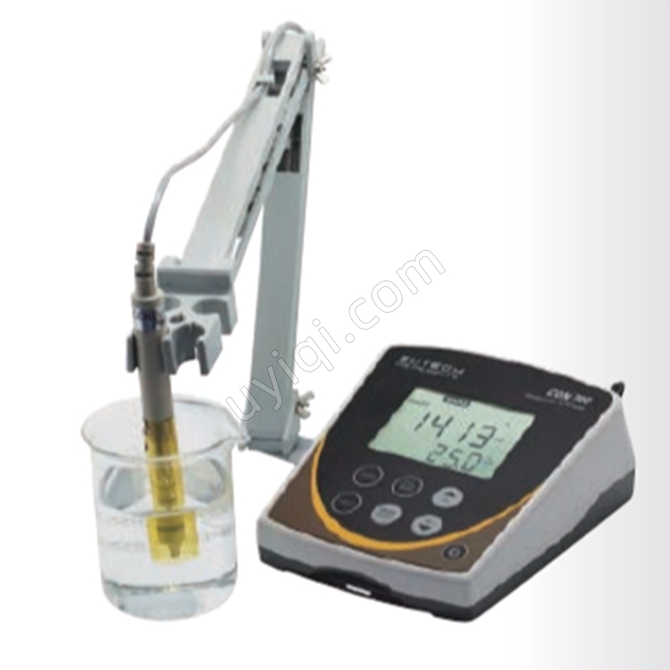 美國Eutech優(yōu)特電導(dǎo)率測量儀Thermo Scientific CON 700