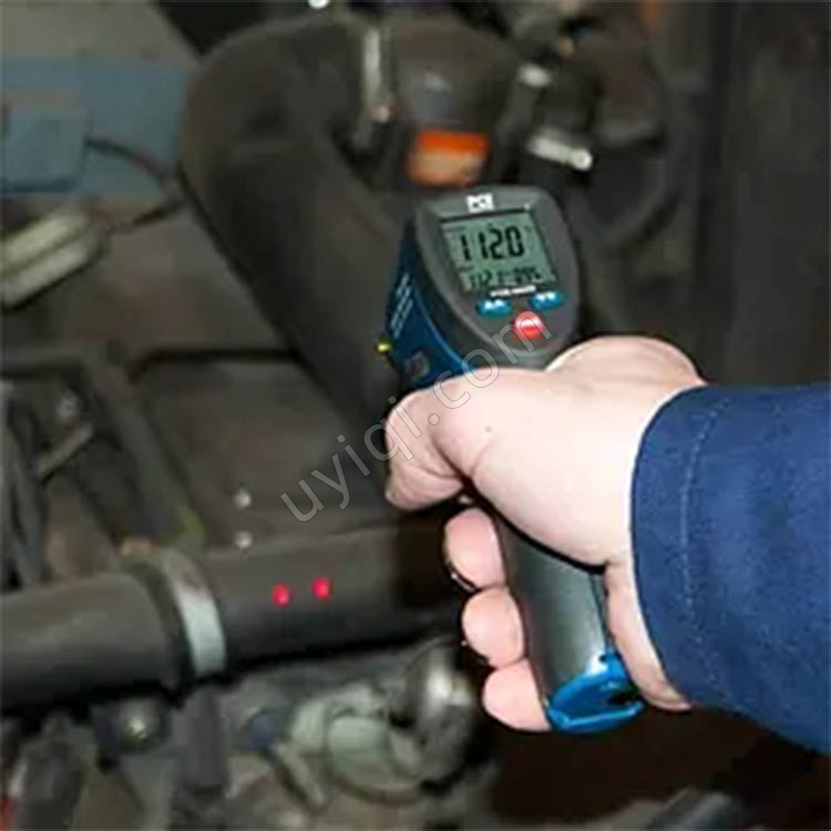 PCE-889B數(shù)字紅外溫度計英國PCE